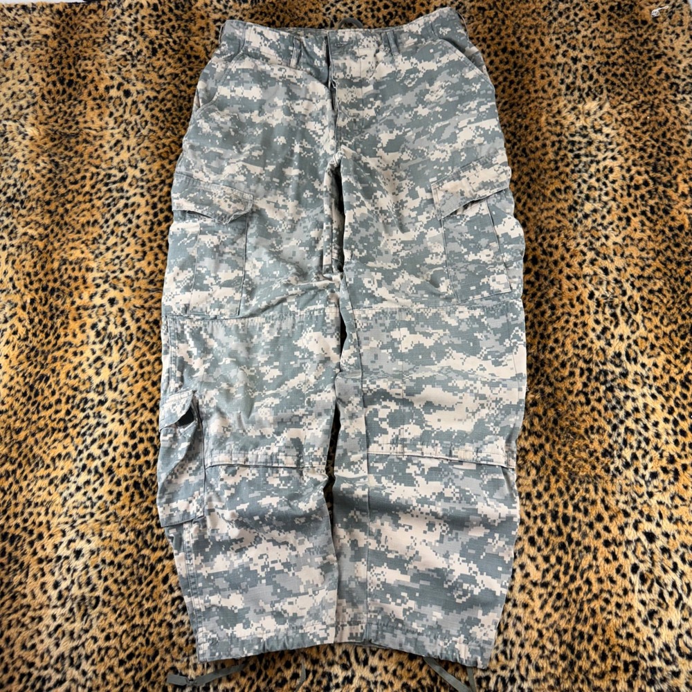 US Army Combat Uniform ACU Digital Camo Ripstop Cargo Pants Mens 34x30 UNICOR